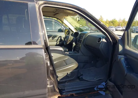 2010 Ford Explorer Sport Trac Limited from USA, damaged, VIN 1FMEU2D83AUA04300